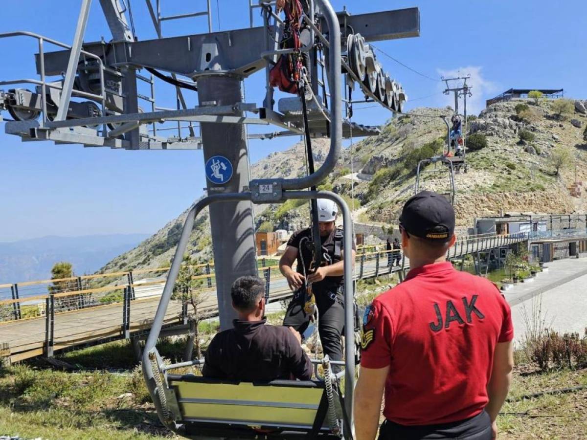 Muğla'da olası teleferik kazası için kurtarma tatbikatı yapıldı