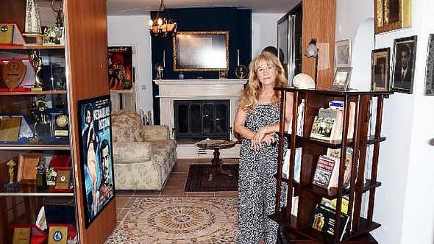 Fikret Hakan 33 yıl yaşadığı evinde anıldı