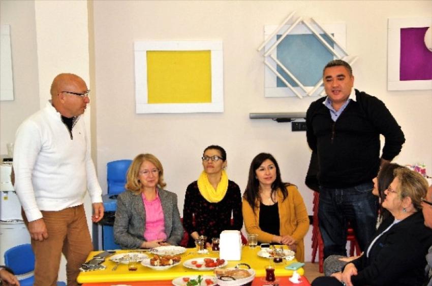 Basın Mensuplarını Bir Araya Geldi