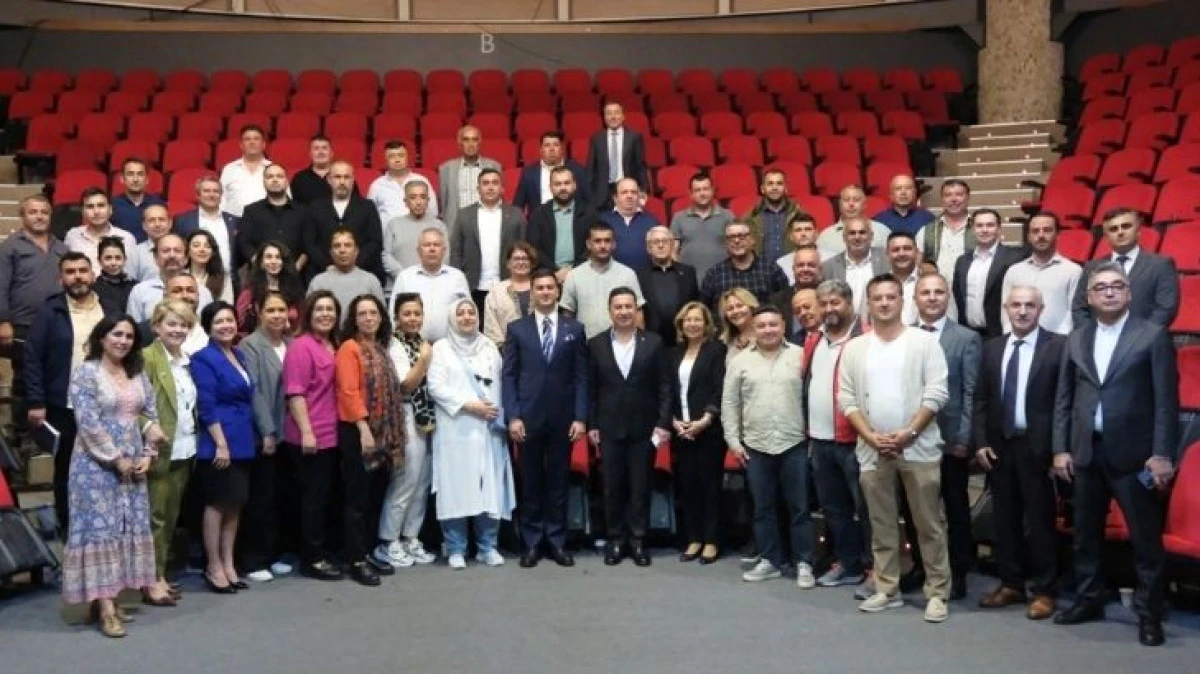 Bodrum’da Muhtarlar Başkanlarla Buluştu