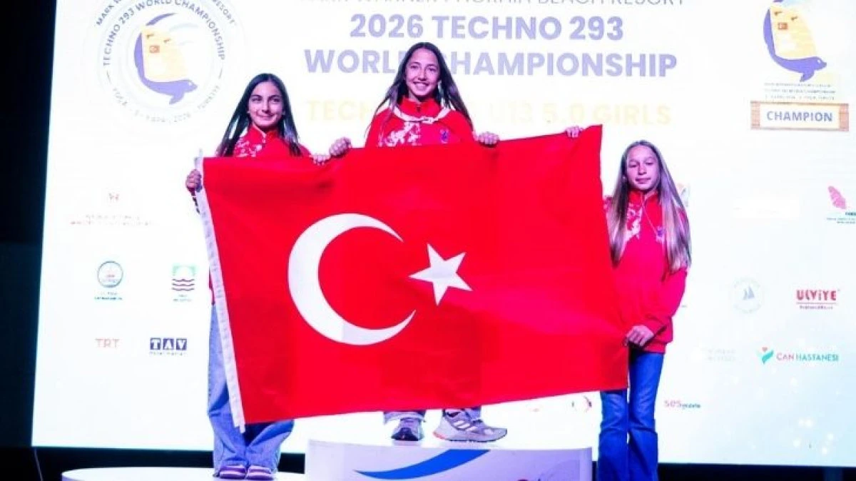 Bodrumlu Sörfçüler Dünya Şampiyonası’nda Kürsüde!