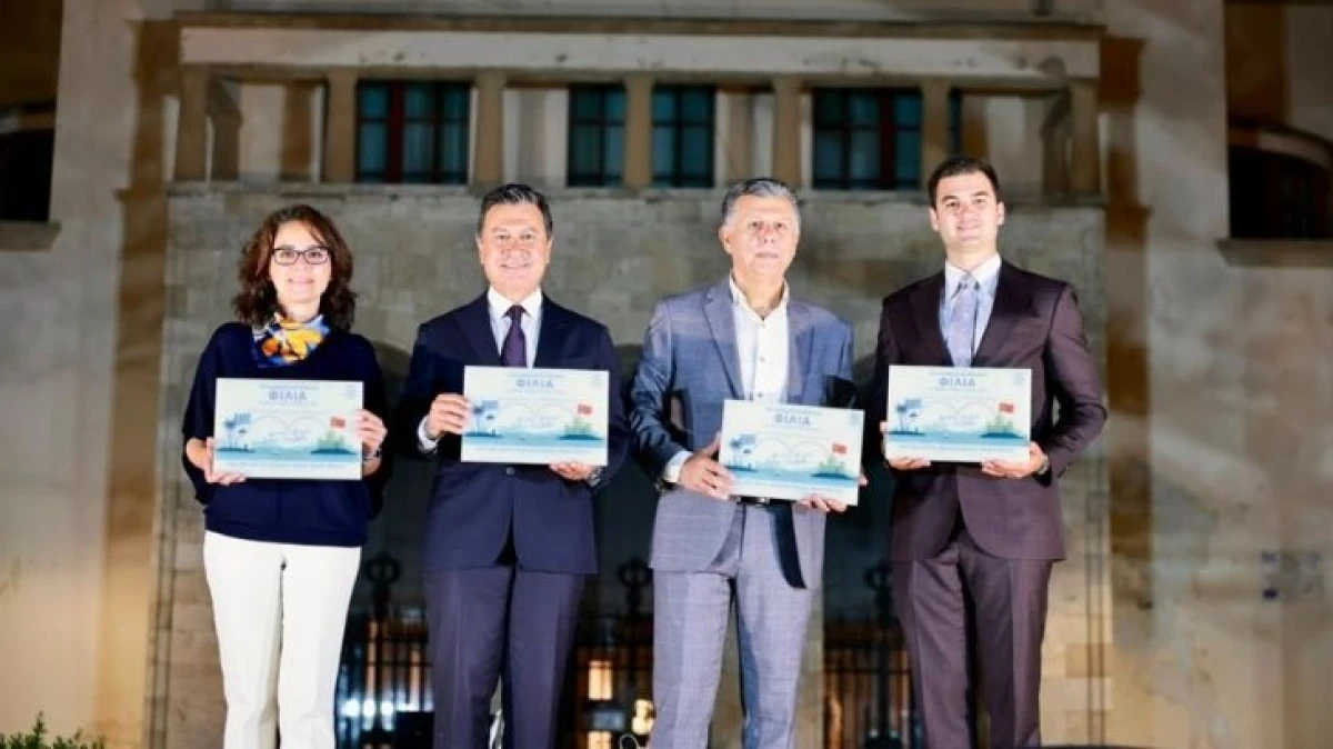 Ege&rsquo;nin İki Yakasında Dostluk R&uuml;zgarı Esti