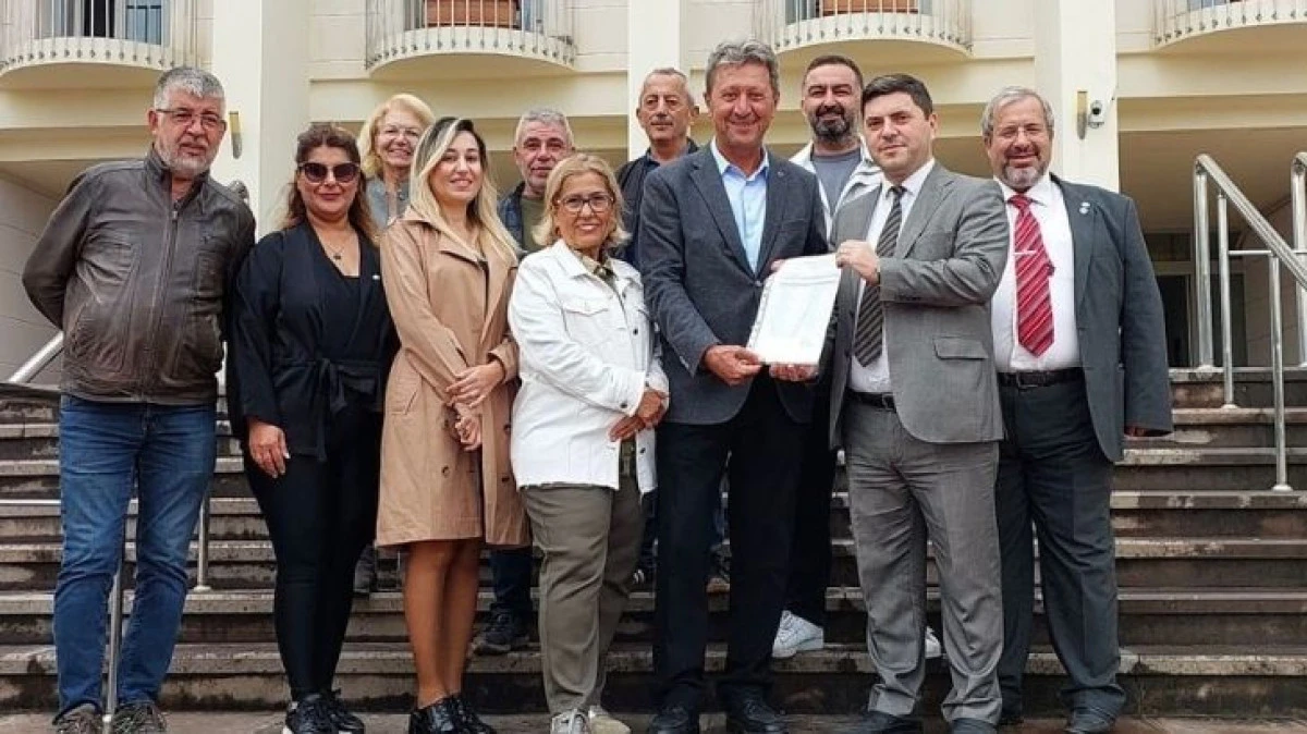 İYİ Parti Bodrum’da Onur Şahbaz Mazbatayı Aldı