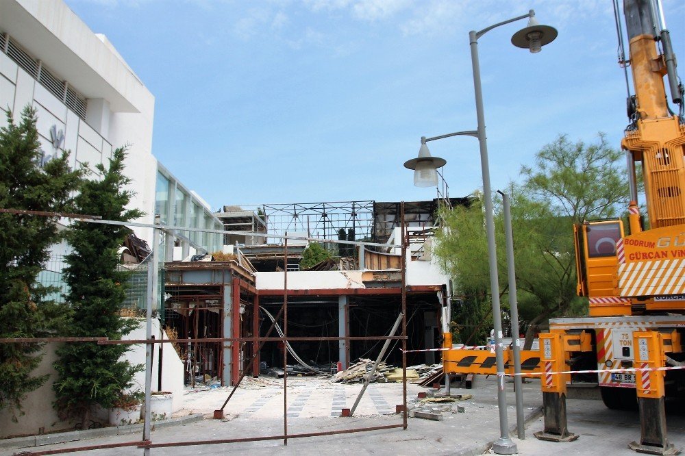 Dünyaca Ünlü Eğlence Mekanı Halikarnas Moloz Yığınında Döndü