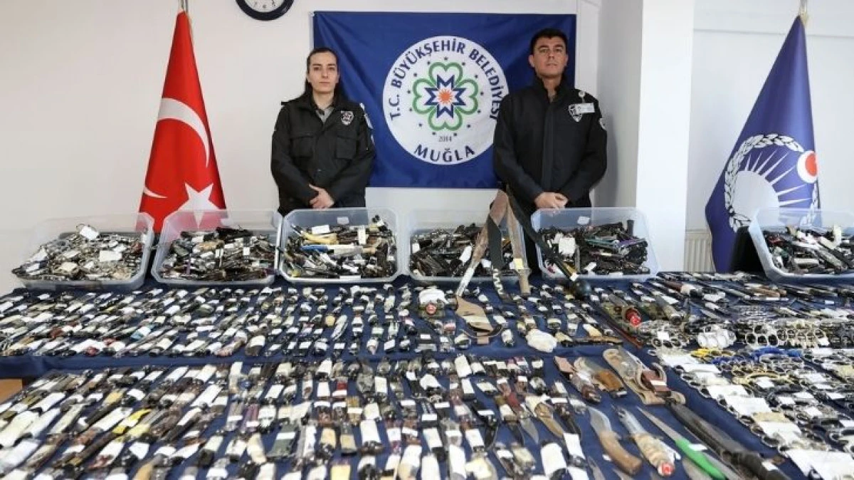 Otogarlarda Dikkat &Ccedil;eken Tablo