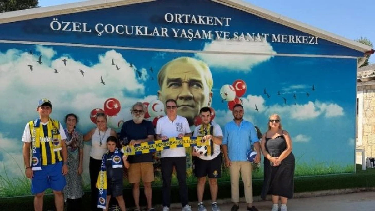 &Ouml;zel &Ccedil;ocuklara Sarı Lacivert Destek