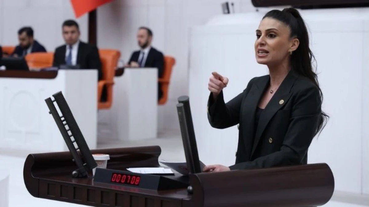 TOKİ&rsquo;de Gecikme İddiası Meclis G&uuml;ndeminde