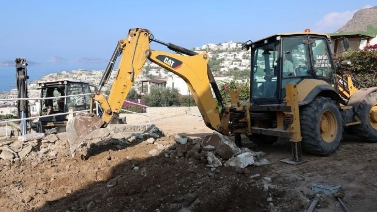 Yol Bakım Onarım Çalışmaları Devam Ediyor