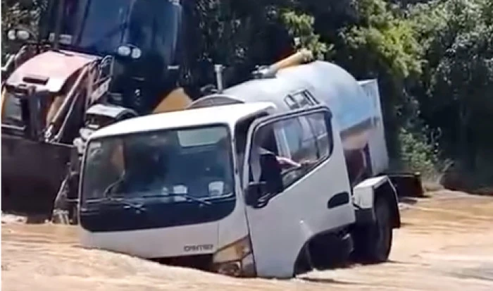 Su yok! Olana da tanker düşüyor!